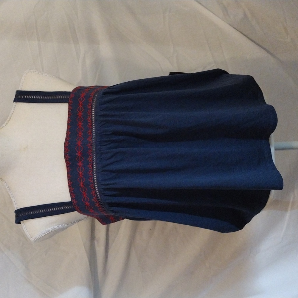 Eddie Bauer Medium loose fit strappy sleeveless top